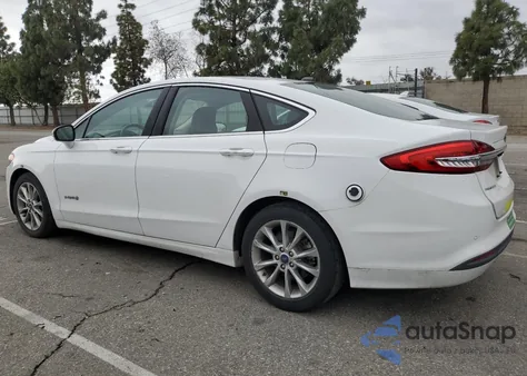 2017 Ford Fusion Se Hybrid z USA, uszkodzony, nr VIN 3FA6P0LU1HR410053
